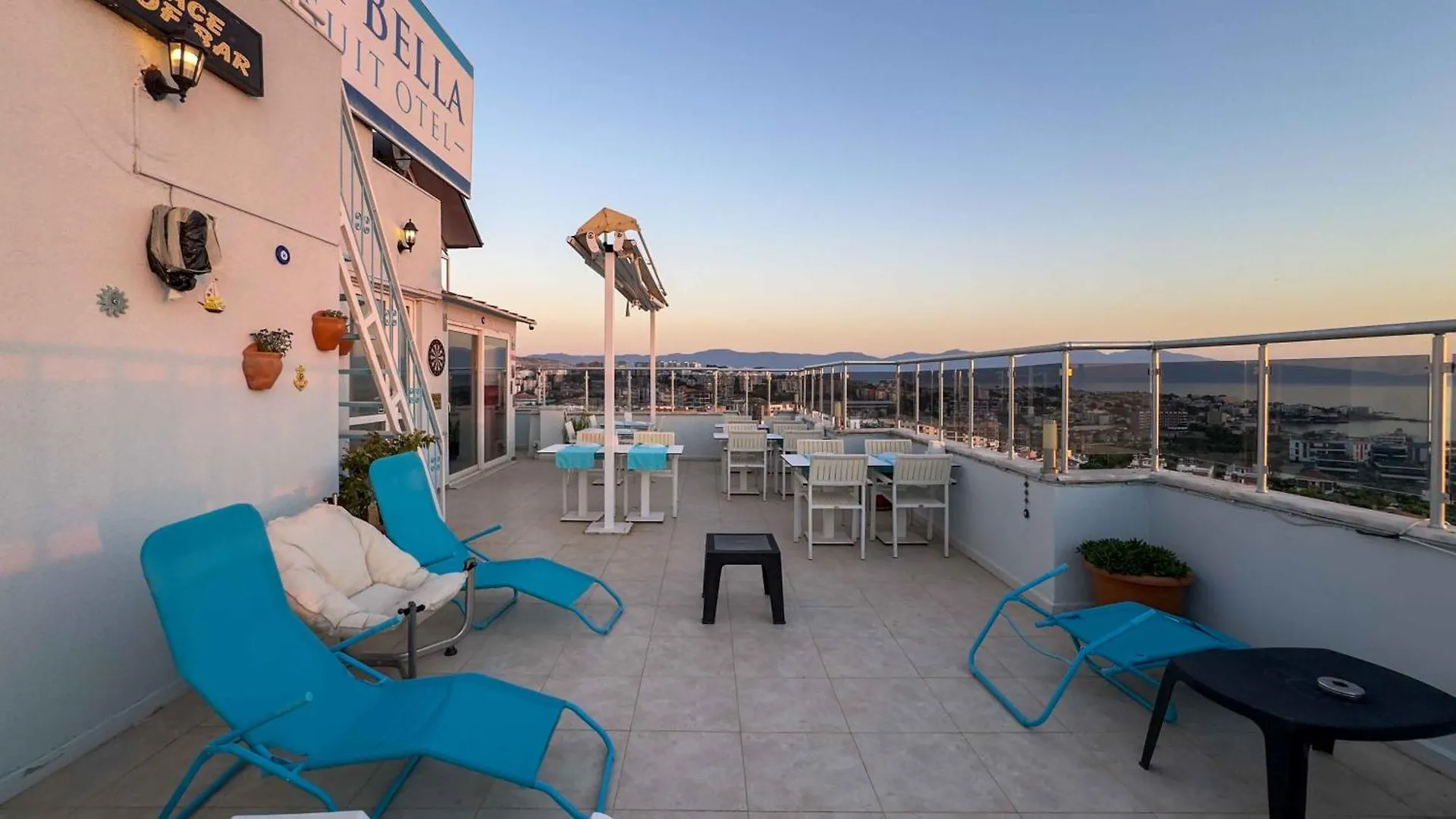 Hotell La Bella Suit Otel Kusadası
